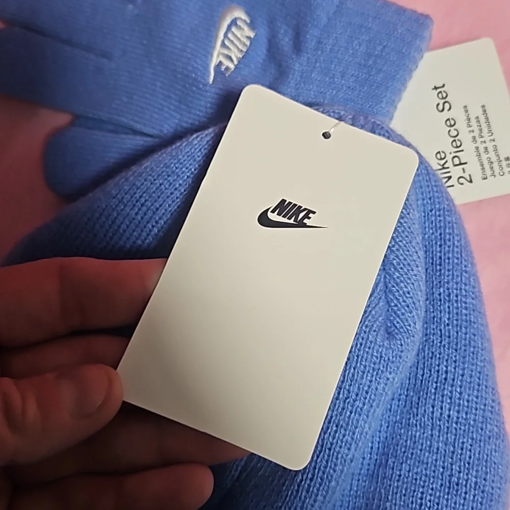 Nike Kids' Nan Futura Beanie Set: BLUE: NEW WITH TAGS